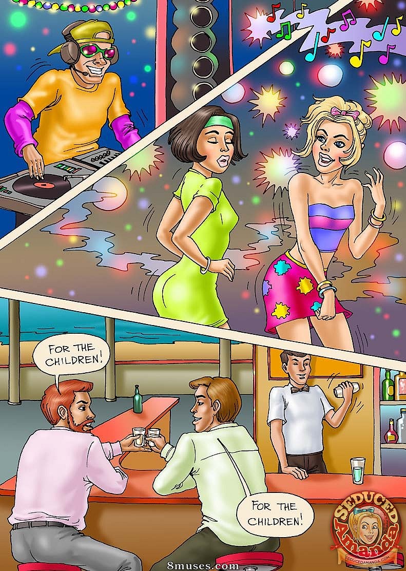 Seduced Amanda Comics - Beach Adventure - Page 5