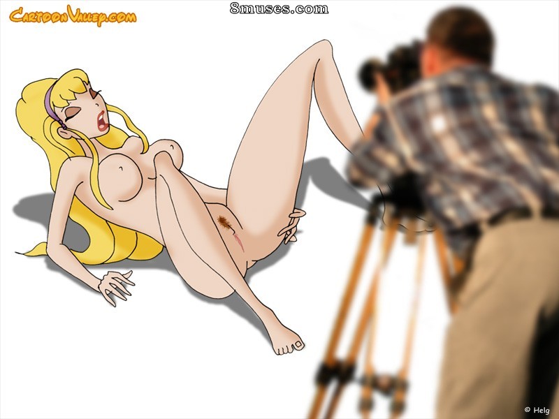 Cartoon Valley - Stella Winx is posing for video - Page 9