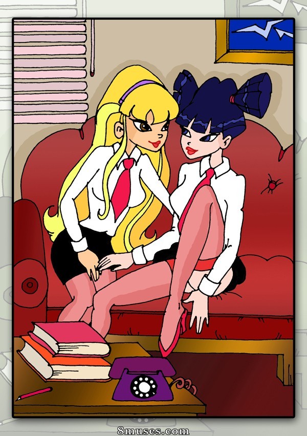 Cartoon Valley - Stella and Musa Winx in sweet lesbian games - Page 1