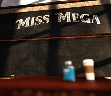 Femmax - Miss Megan - Standard Edition - Page 40