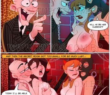 Issue 100 - Slutty Costume Party - Page 16